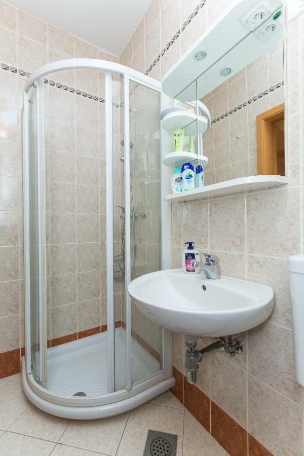 קרנייסקה גורה Apartma Soncnica מראה חיצוני תמונה
